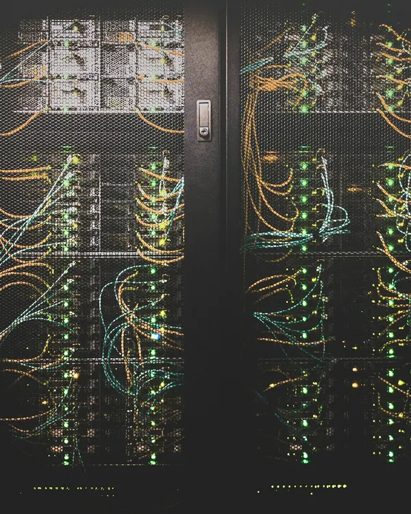 Server racks with network cabling in a data centre